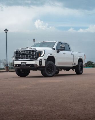 Cognito 3-Inch Standard SM Series Leveling Kit For 20-25 Silverado/Sierra 2500/3500 2WD/4WD
