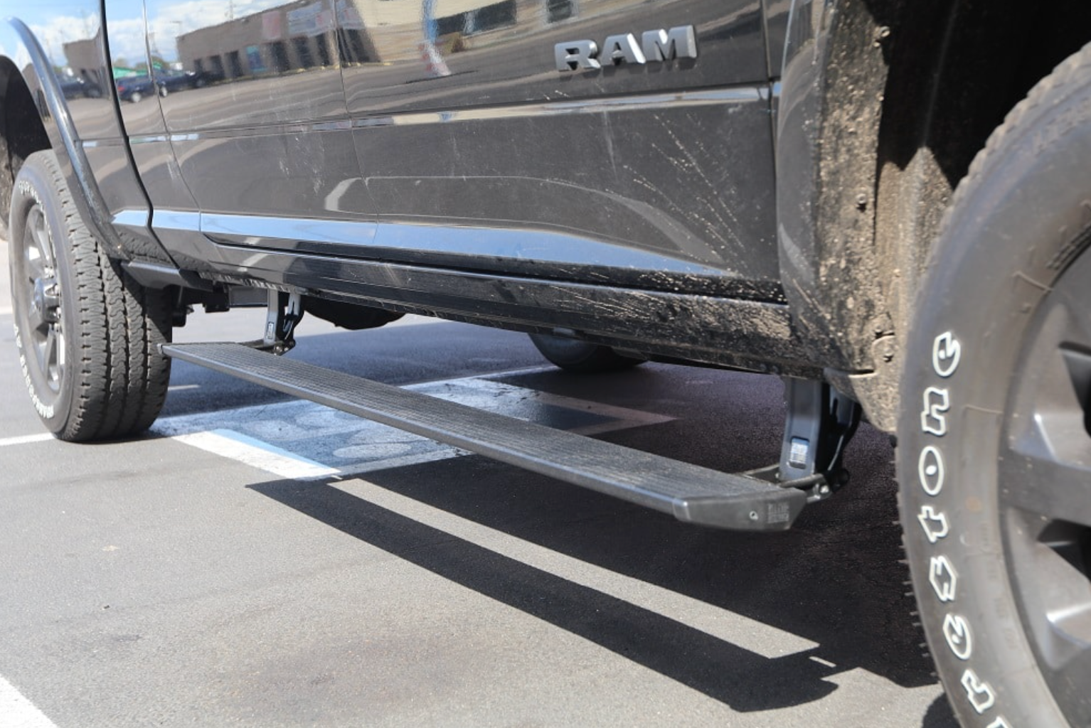 RAM 2500/3500 CREW/MEGA AMP Research PowerStep™ Plug-N-Play - 76239-01A